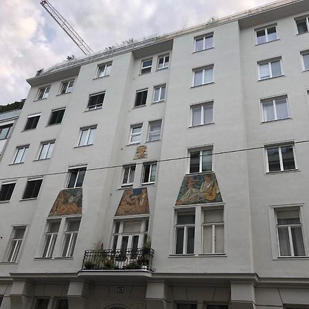 Ferienwohnung Theresa Tiana Wien Exterior foto